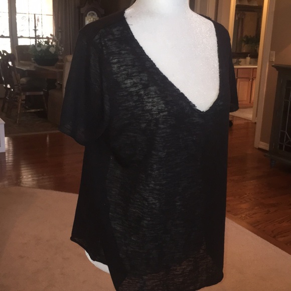 One Clothing Los Angeles Sheer V-Neck Top - Picture 5 of 12